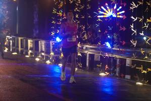 BIB: 4041
                            <button type="button" onclick="openModal(18289329)" class="btn btn-primary btn-sm float-right btn-popup" data-toggle="modal" data-target=".modal-high-quality">
                        <i class="fas fa-shopping-cart"></i> Add to Cart
                    </button>
                                            <button type="button" onclick="isThisMe(18289329, true)" class="btn btn-success btn-sm float-right btn-popup btn-isme hidden" data-toggle="tooltip" data-placement="bottom" title="นี่คือรูปของคุณใช่ไหม คลิกที่นี่เพื่อเอาเข้าอัลบั้ม">
                        <i class="fas fa-plus"></i> Add to album
                    </button>
                    <button type="button" onclick="isThisMe(18289329, false)" class="btn btn-warning btn-sm float-right btn-popup btn-isnotme hidden">
                        <i class="fas fa-ban"></i> Remove from album
                    </button>